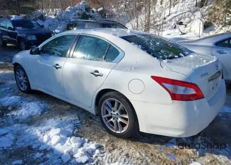 2010 Nissan Maxima 3.5 S from USA, damaged, VIN 1N4AA5AP7AC824996